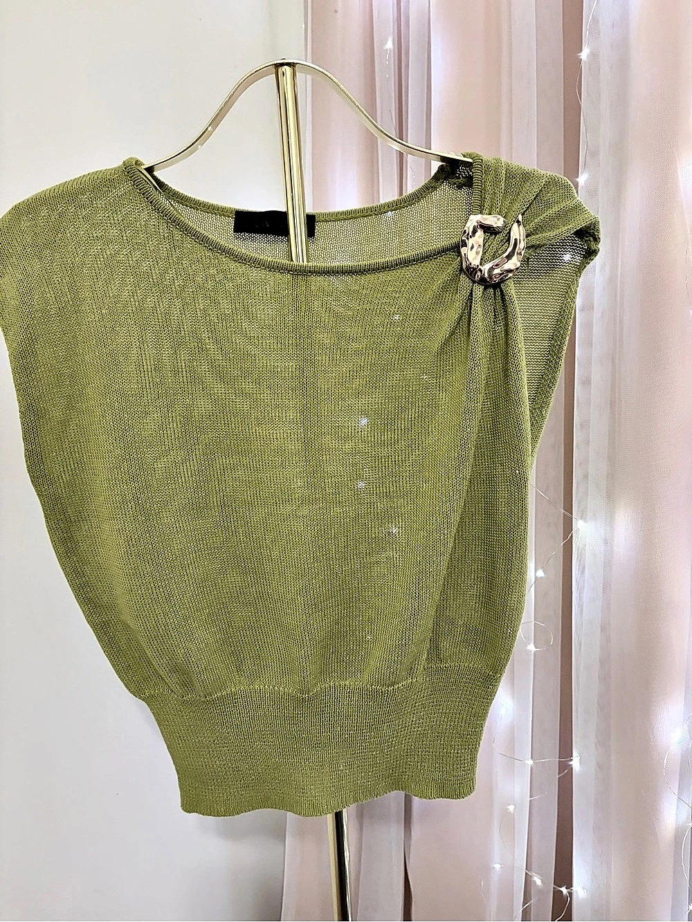 Green Crew Neck Sweater Like New